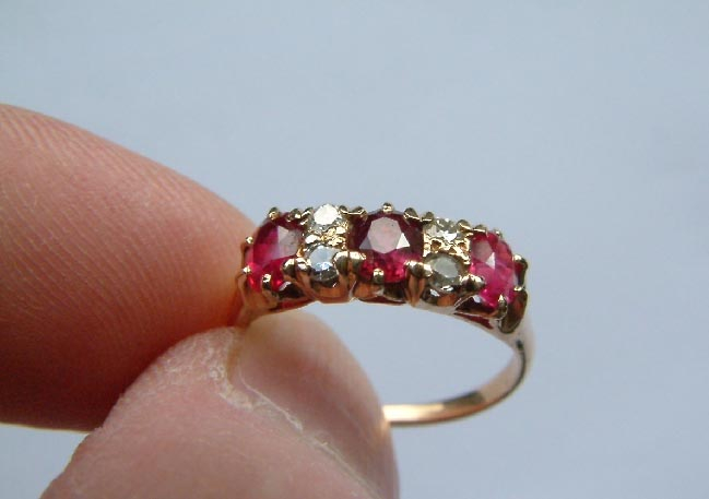 18ct Gold Ruby and Diamond ring valued $2200